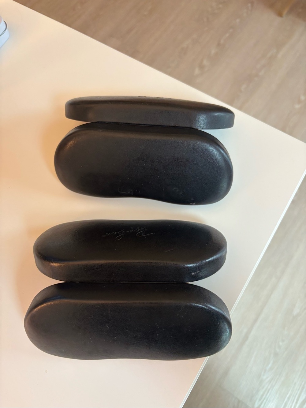 Set of Two Hard Ray Ban Glasses Cases - Picture 4 of 4